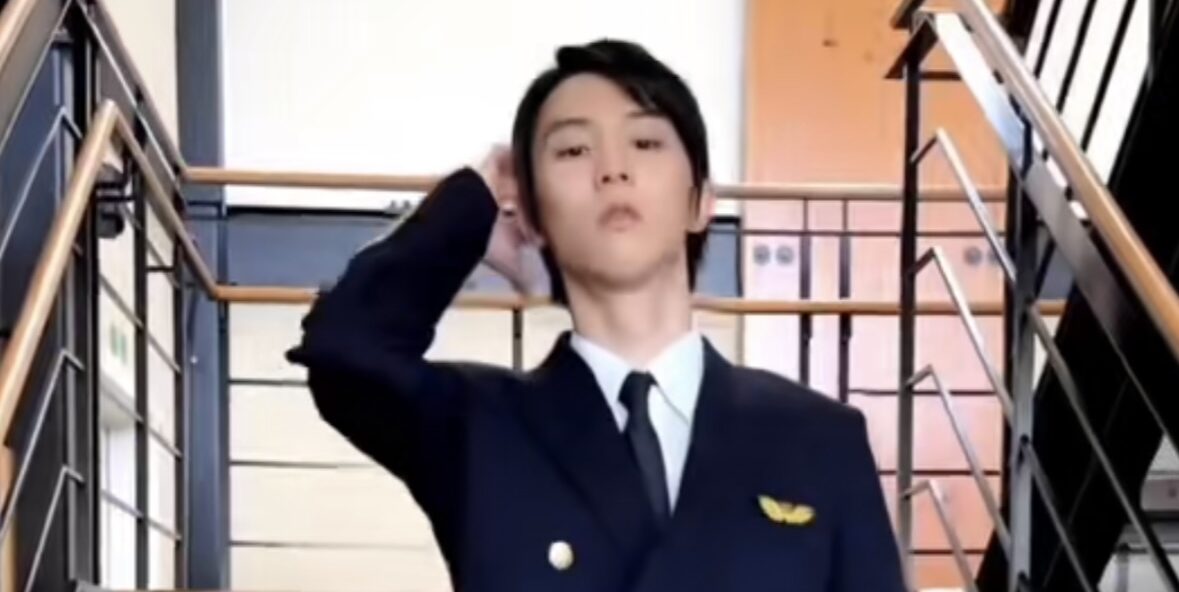 羽生機長の登場が斬新すぎた！ANA新動画でまるでランウェイのように